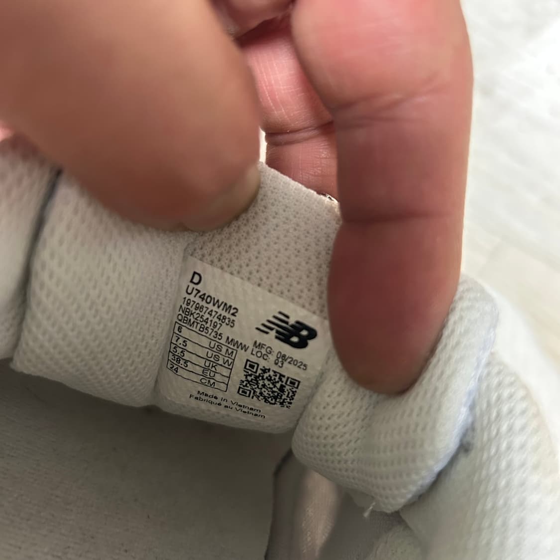뉴발란스 u740 화이트 240 상품이미지3