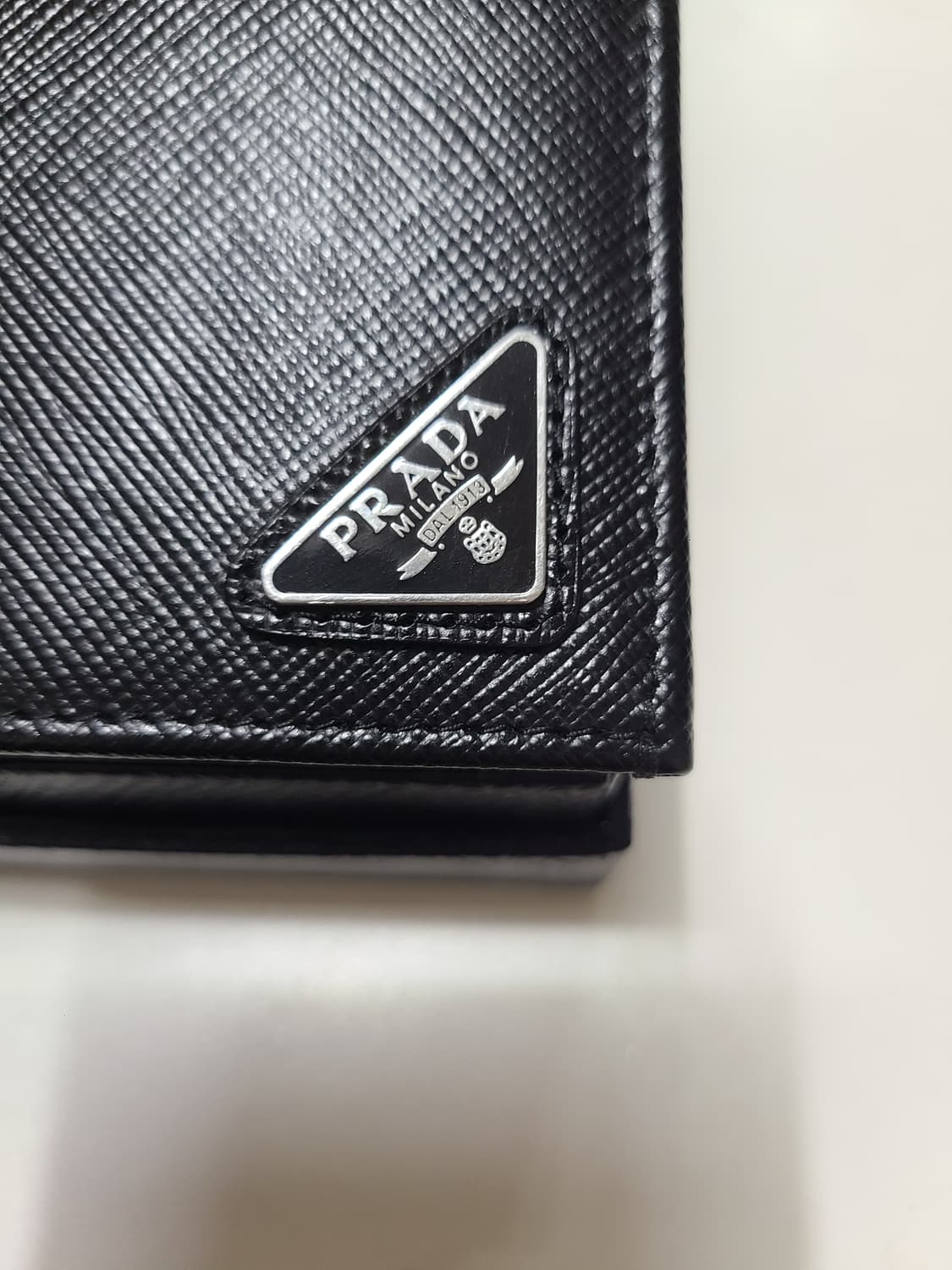 프라다 2mv836 장지갑 상품이미지3