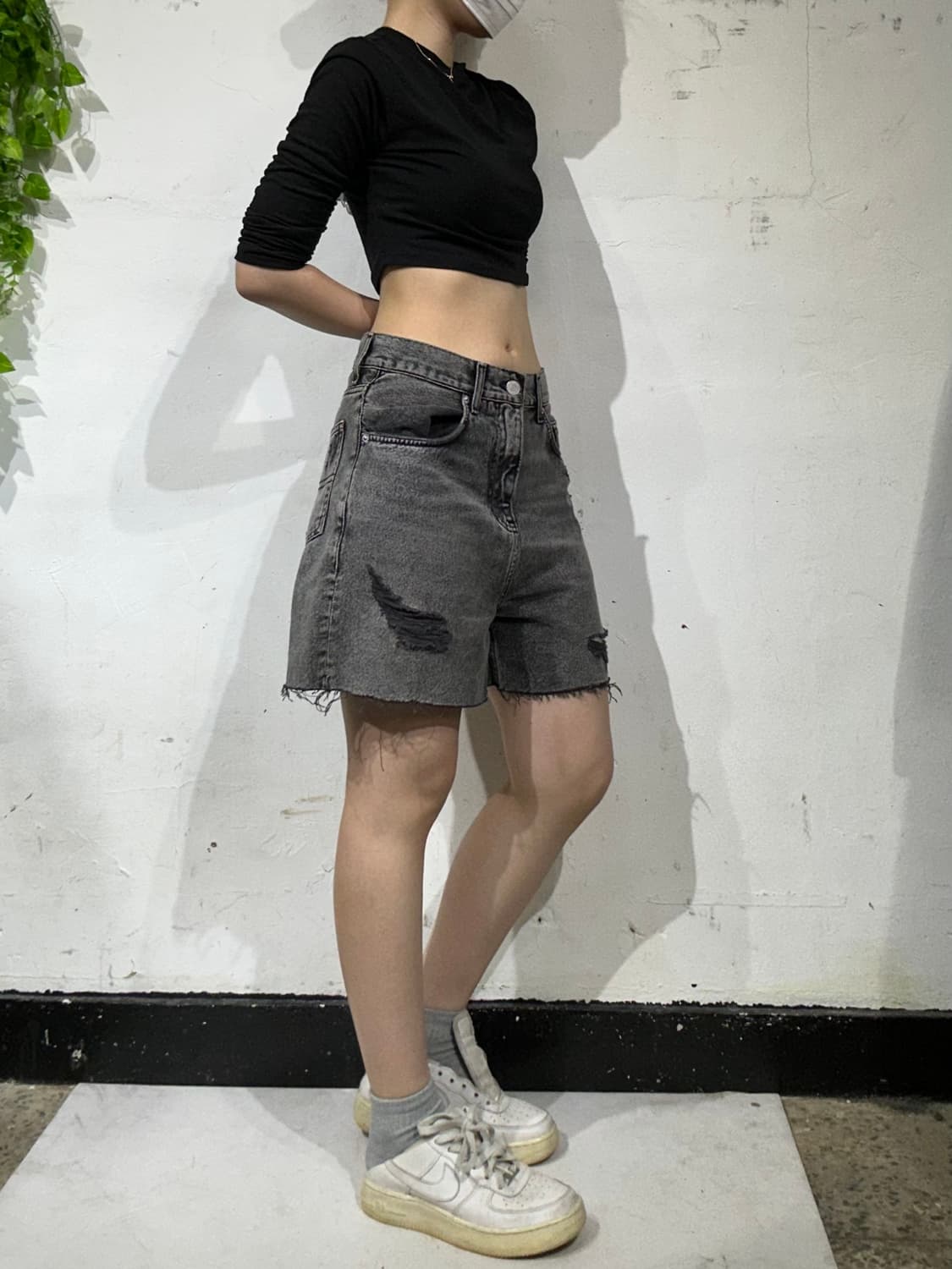 타미 진스 흑청 워싱 디트로이트 데미지 버뮤다 팬츠 반바지 27 상품이미지1