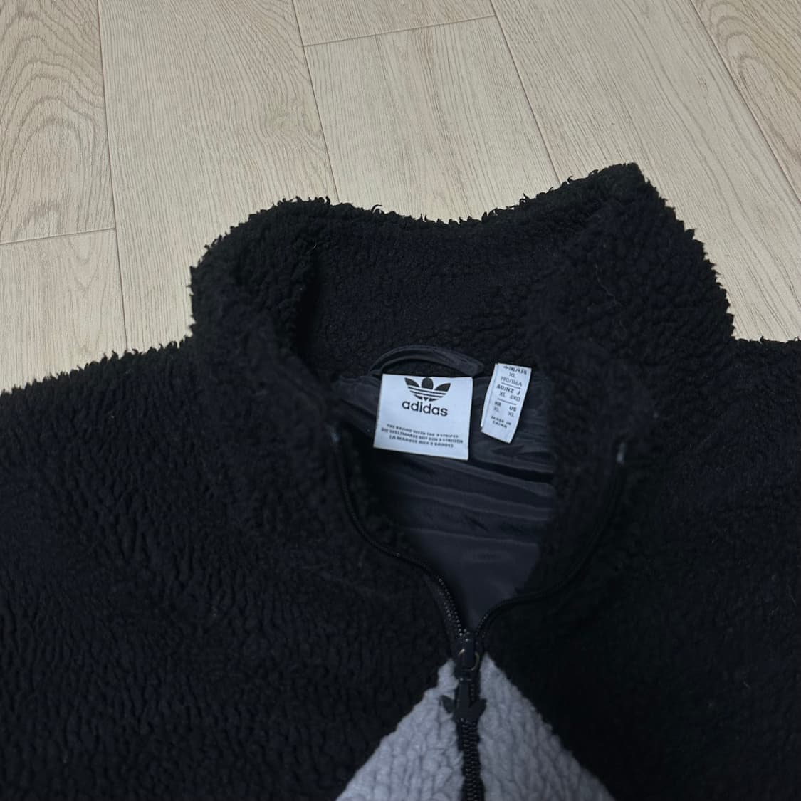 아디다스 파이어버드 블랙 후리스 상품이미지3