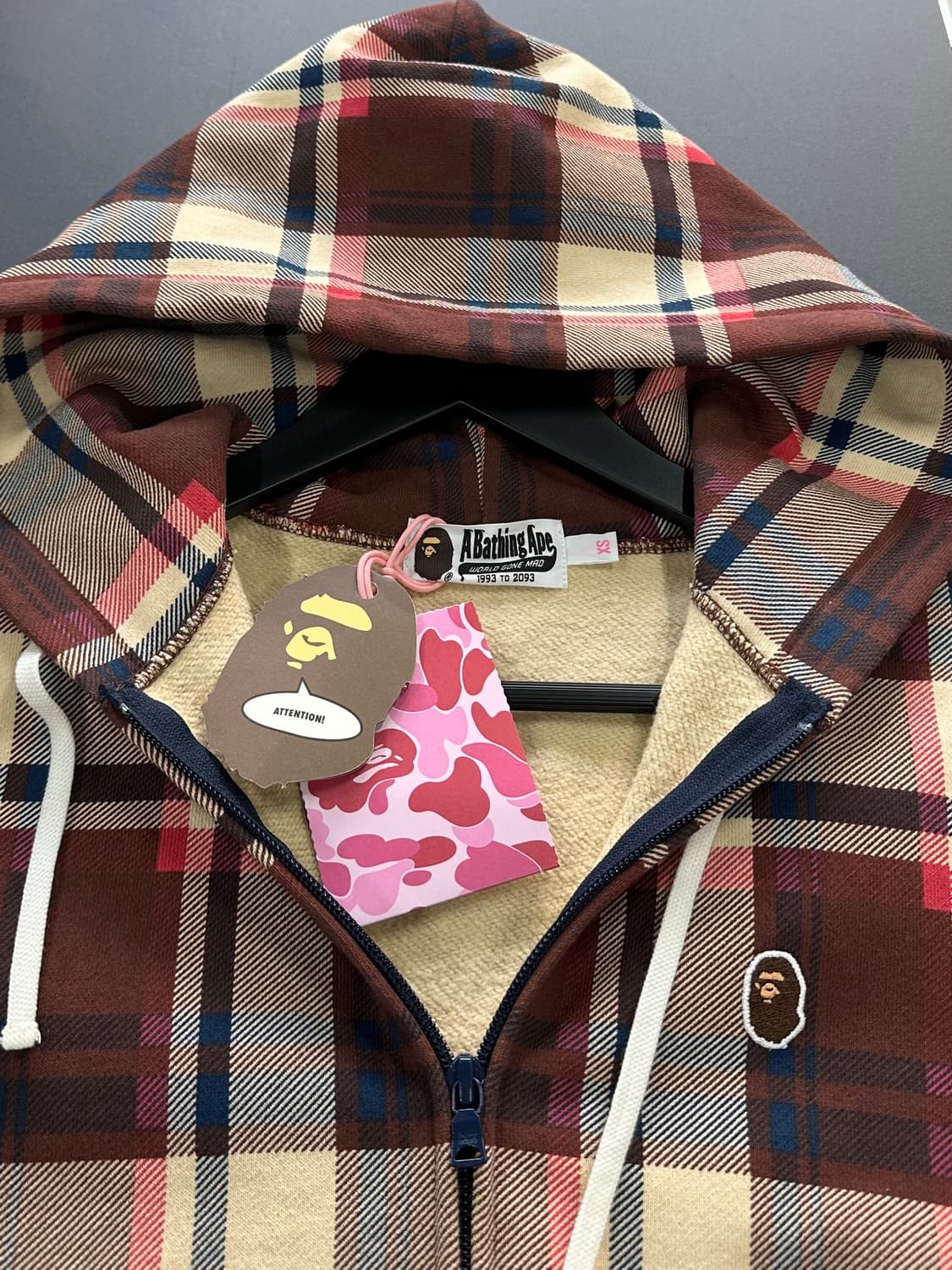 베이프 자수사루 브라운체크 후드집업 데드스탁 상품이미지6