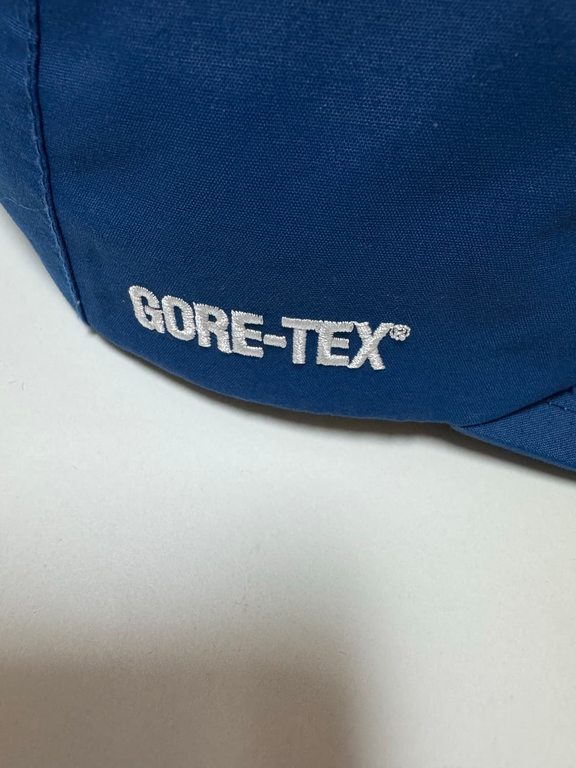 슈프림 s로고 고어텍스 볼캡 판매합니다! 상품이미지7