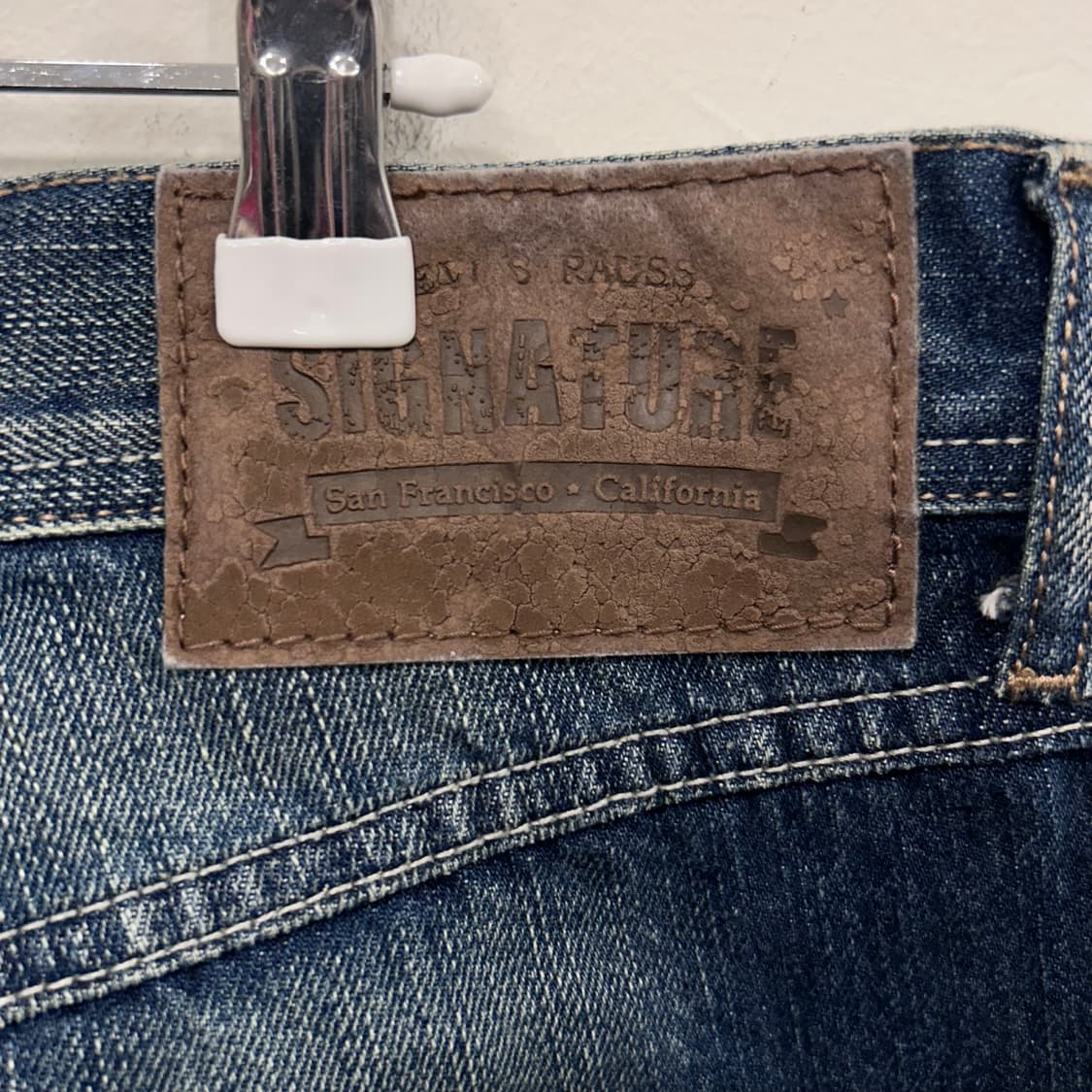 리바이스 시그니처 어센틱 와이드핏 데님팬츠 상품이미지4