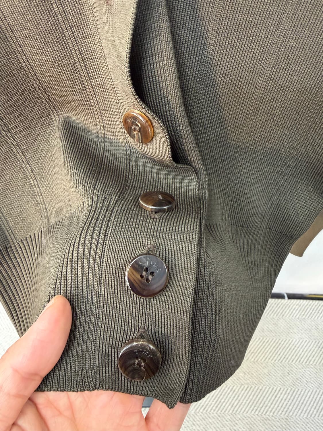 정품)TIME 타임 한섬 니트 가디건 90F 상품이미지4