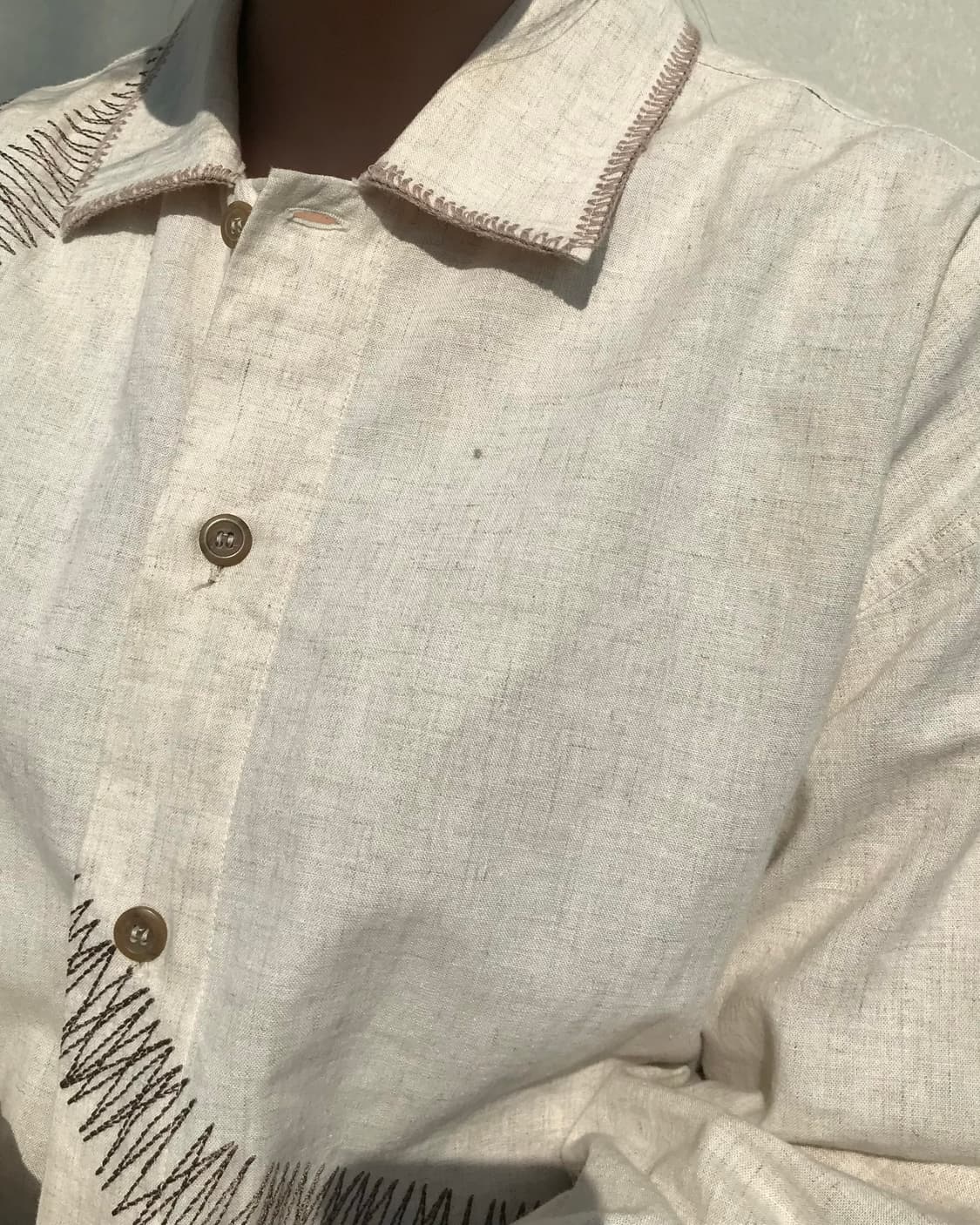 지그재그 스티치 린넨 셔츠  상품이미지5