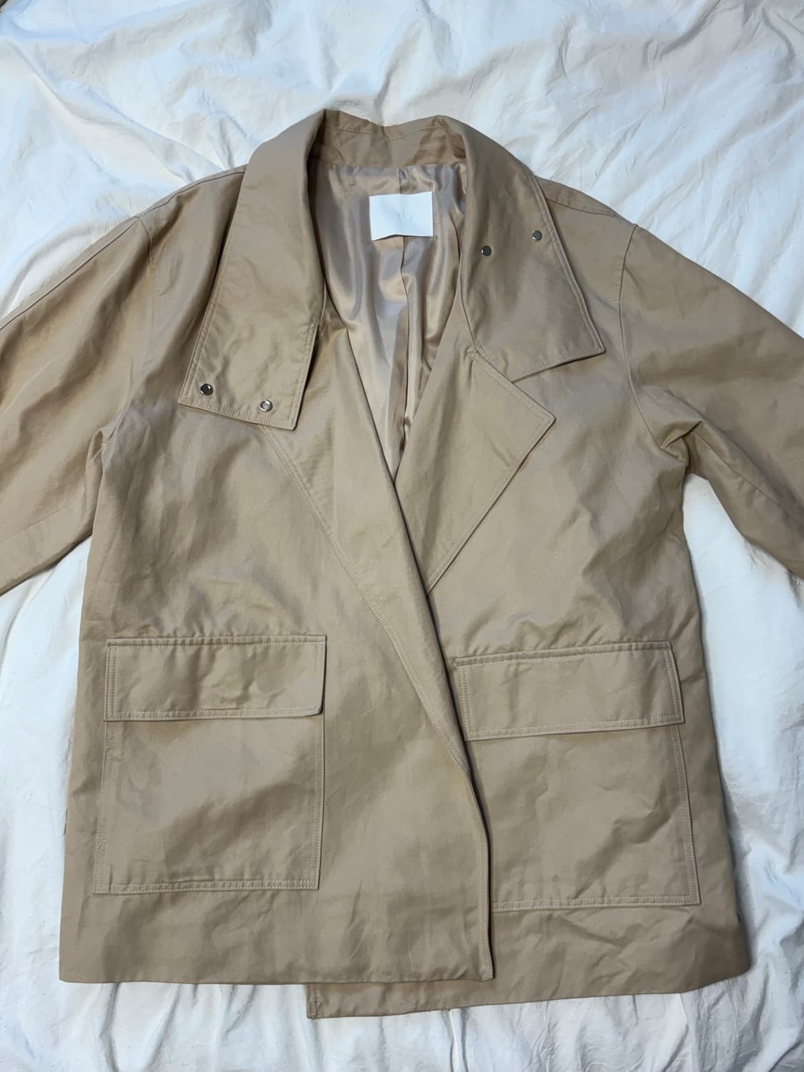 모멧 겨울 하프 트렌치코트 상품이미지1