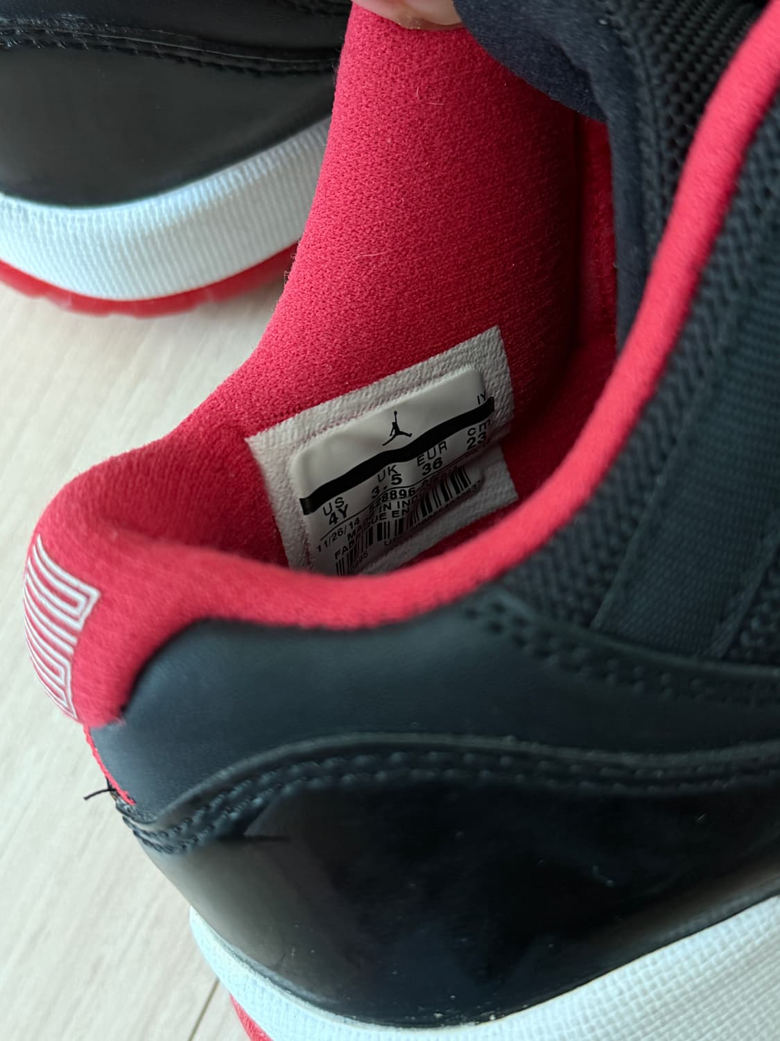 에어조던 11 레트로 브레드 (박스O) 4y 230 상품이미지5