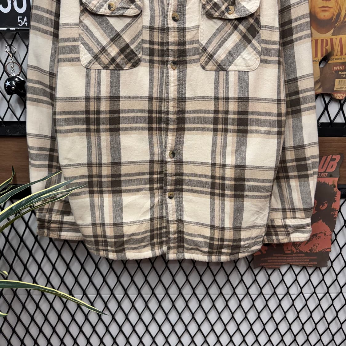 랭글러 어센틱 플란넬 셔츠 안감 쉐르파 플리스 디테일 베이지 상품이미지4