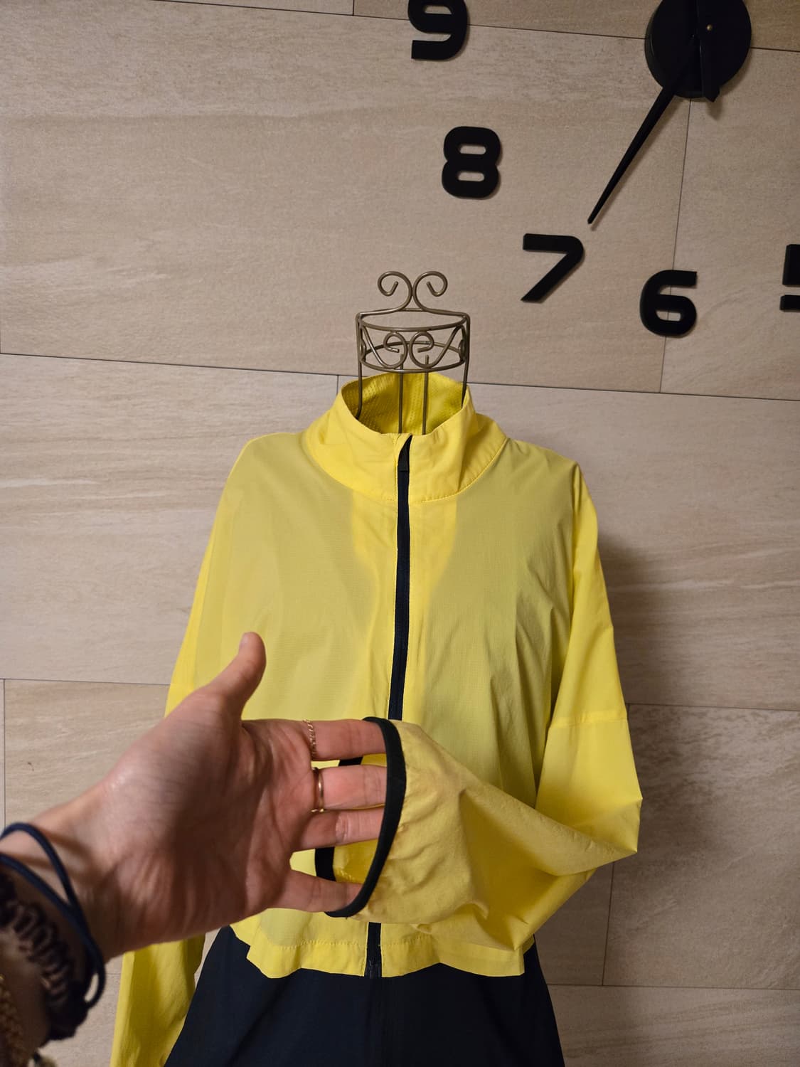 [m] 나이키 여성 이중 바람막이 자켓 러닝복 상품이미지3