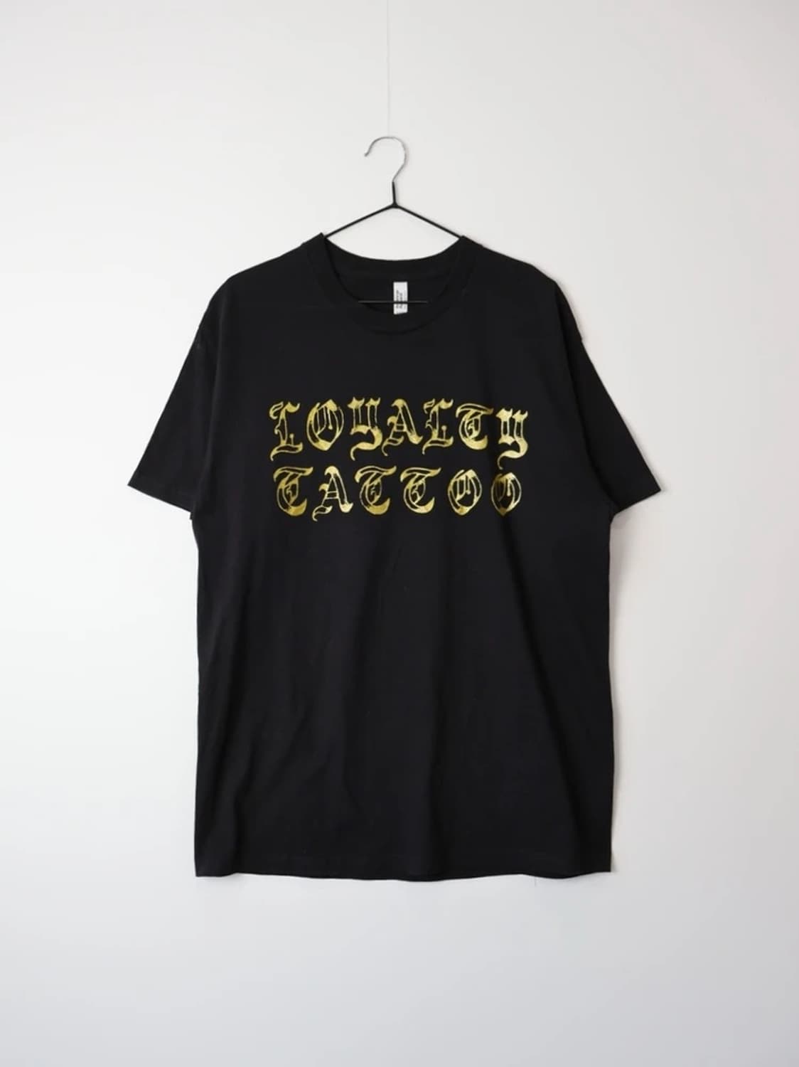 Loyalty Tattoo Graphic T-Shirt 상품이미지4