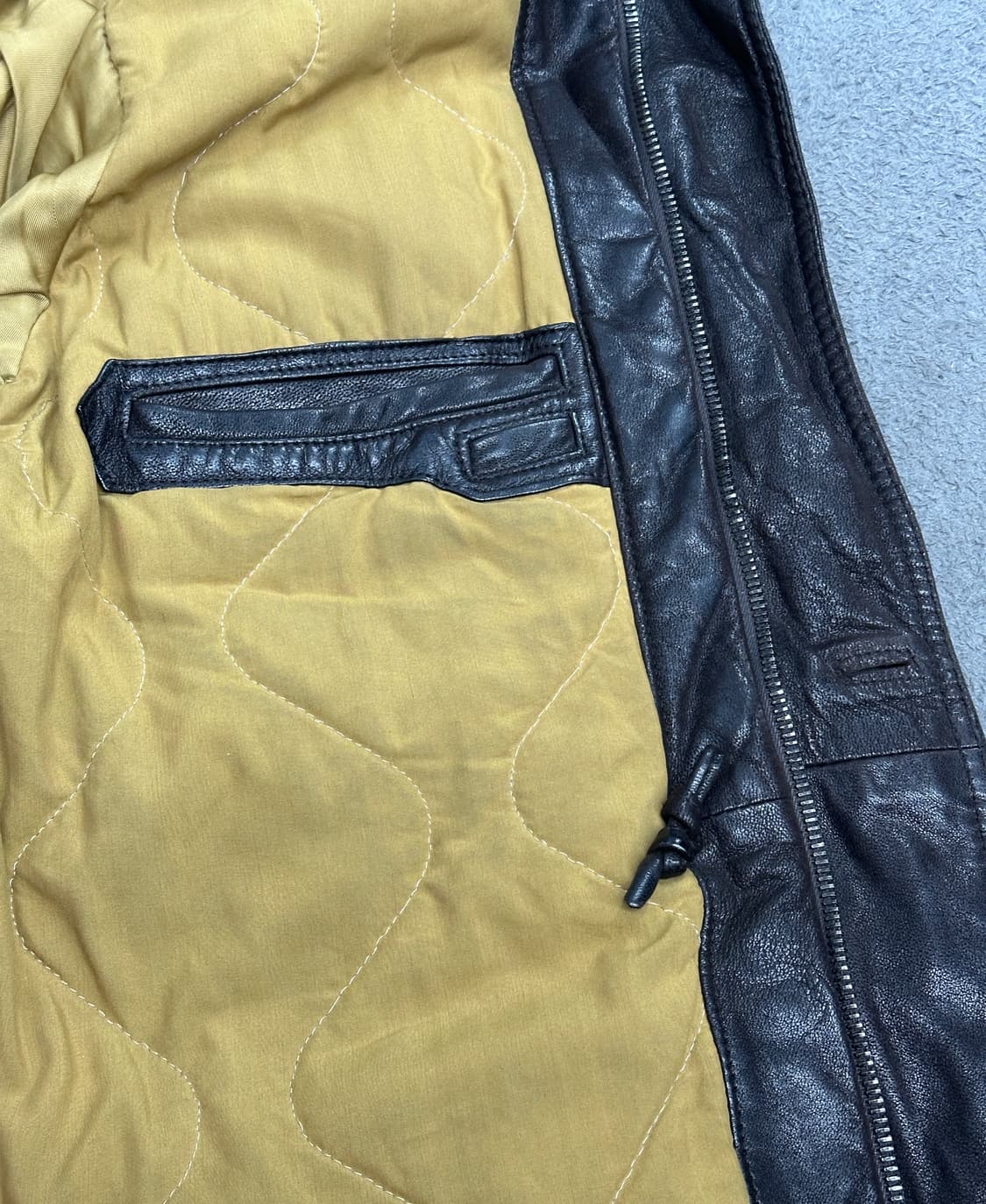 80s HUGO BOSS 브라운 레더 카코트 L 상품이미지10