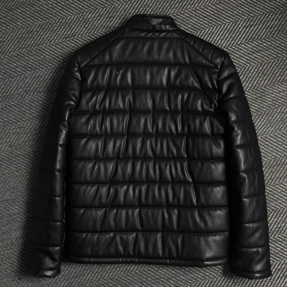 게스 패치 로고 퀄팅 패딩 자켓 블랙o 4825 상품이미지5