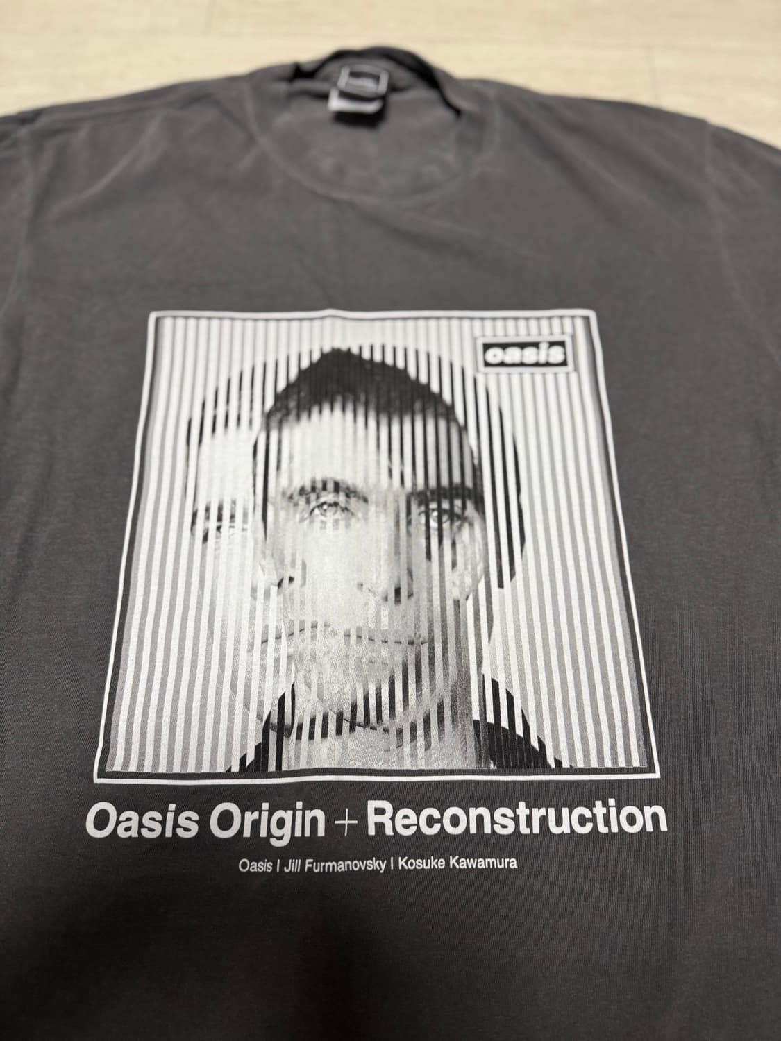 오아시스 한정판 티셔츠 상품이미지3