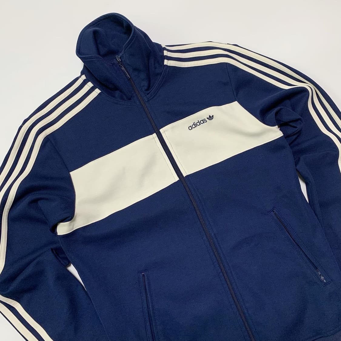 아디다스 사이드라인 트랙탑 상품이미지2