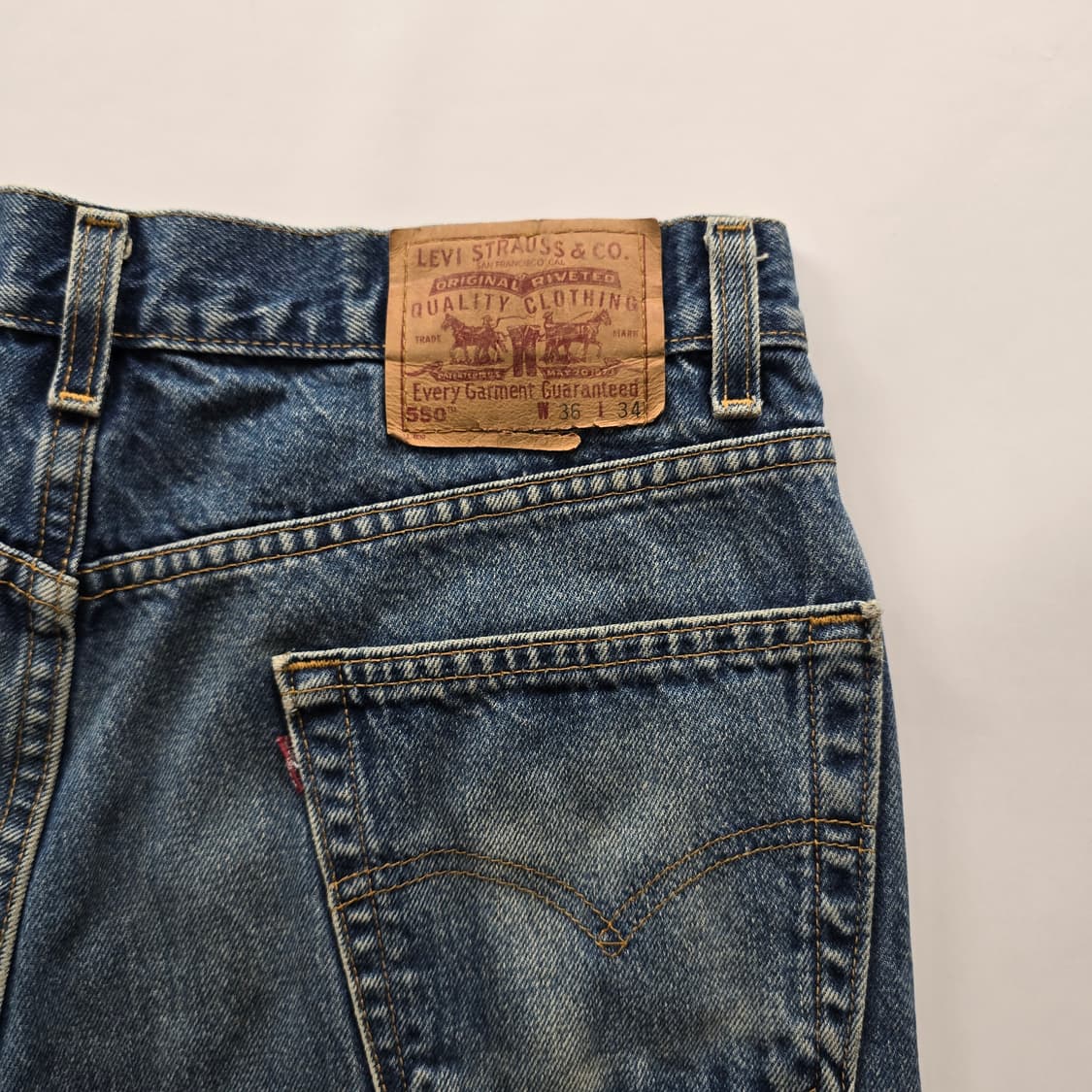 리바이스 550 미국판 테이퍼드 데님 사이즈33 R3126 상품이미지3