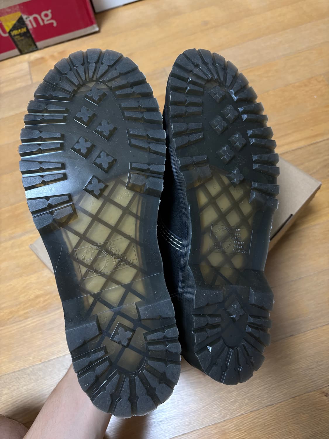 (270) 닥터마틴 8053 스웨이드 상품이미지4