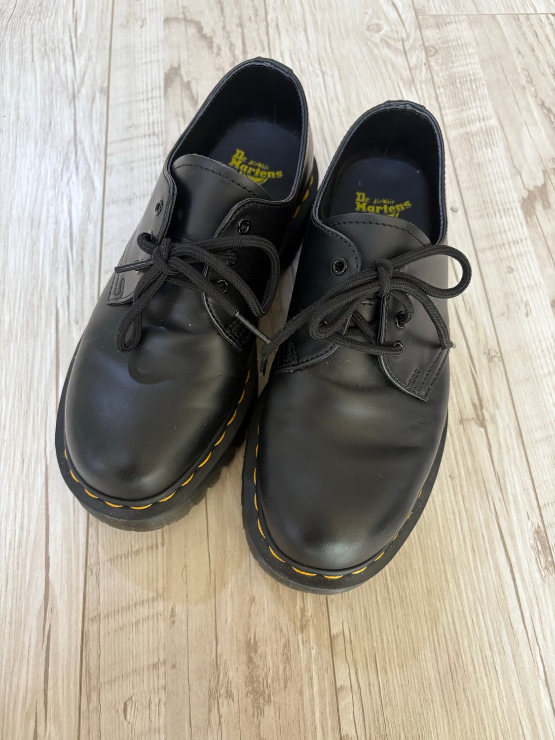 닥터마틴 1461 3홀 벡스 240 상품이미지1