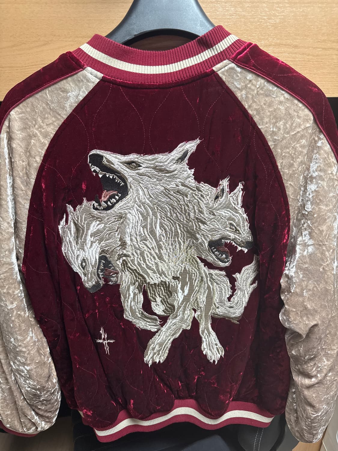 낫포너드 Wolf Souvenir Quilting Blouson Jack 상품이미지3