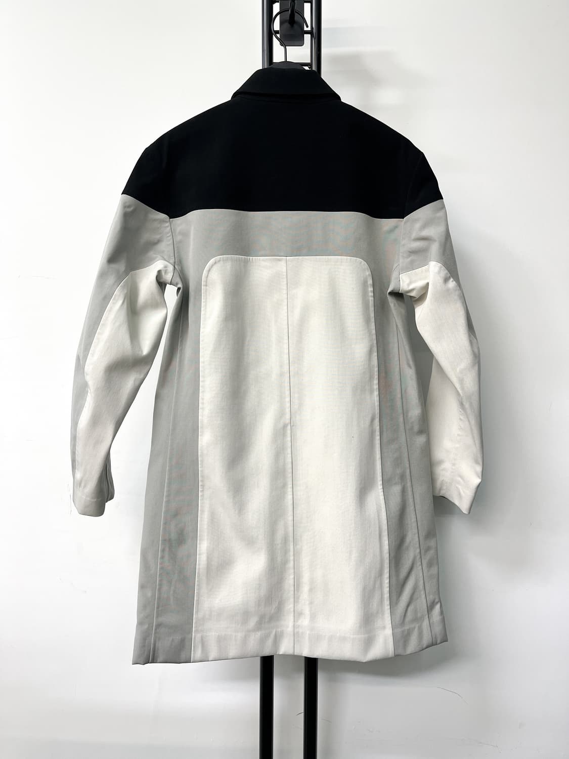 프라다 싱글 집 나일론 코트 상품이미지4