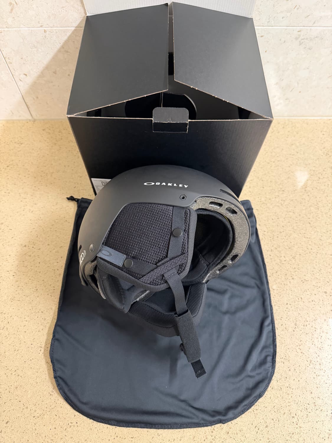 오클리 모드1 프로 아시안핏 M사이즈 상품이미지1