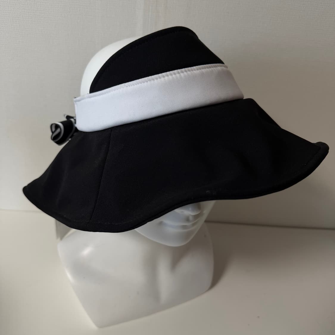 볼빅 썬캡 블랙 화이트 배색 상품이미지2