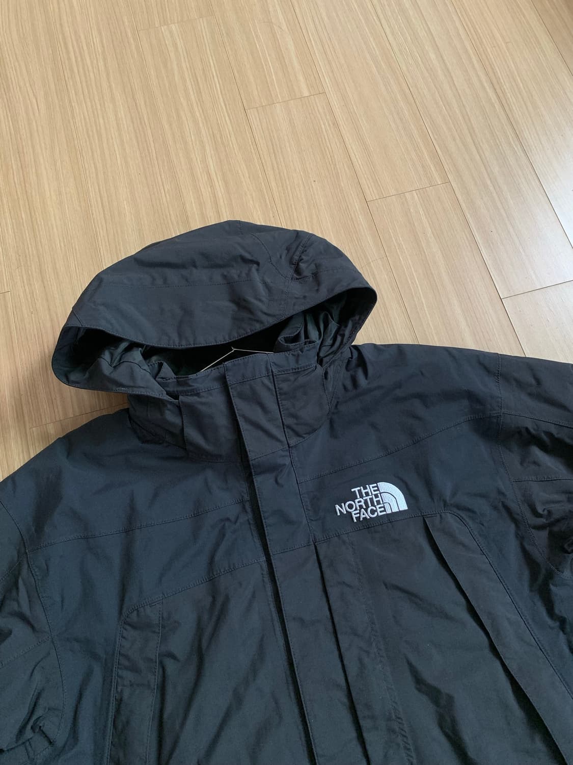 노스페이스 바람막이  상품이미지2