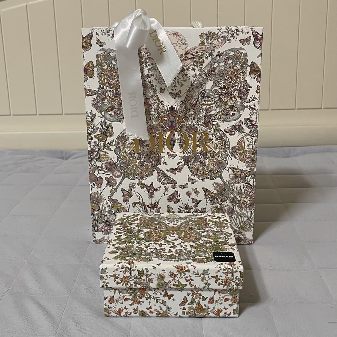 디올 클레어디룬 cd 목걸이 풀박스 상품이미지8