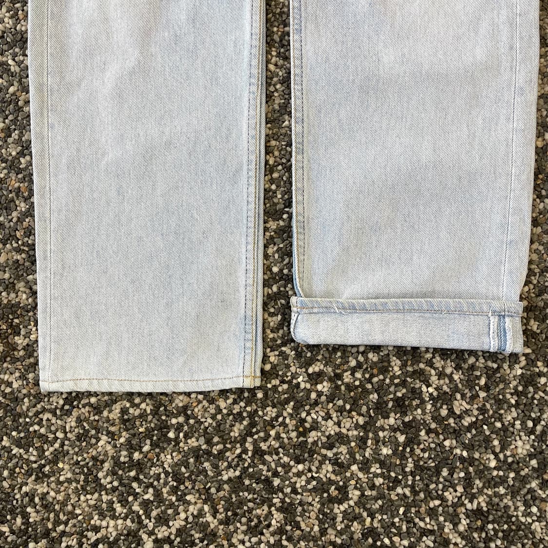 90s 리바이스 501xx 연청 데님 made in USA (31) 상품이미지4