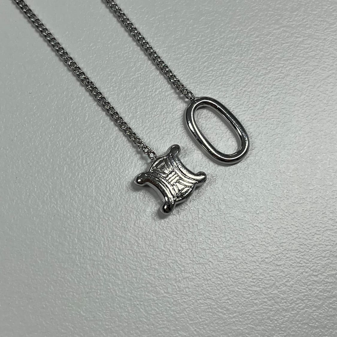 셀린느 트리오페 드롭 목걸이 상품이미지2