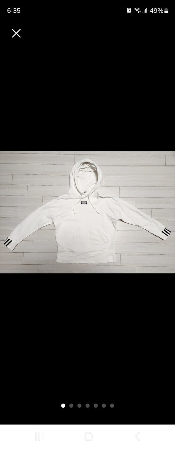 아디다스 후드티 s(하자오염없음)

오염 하자 없이 깨끗해요

흰색 아디 상품이미지1