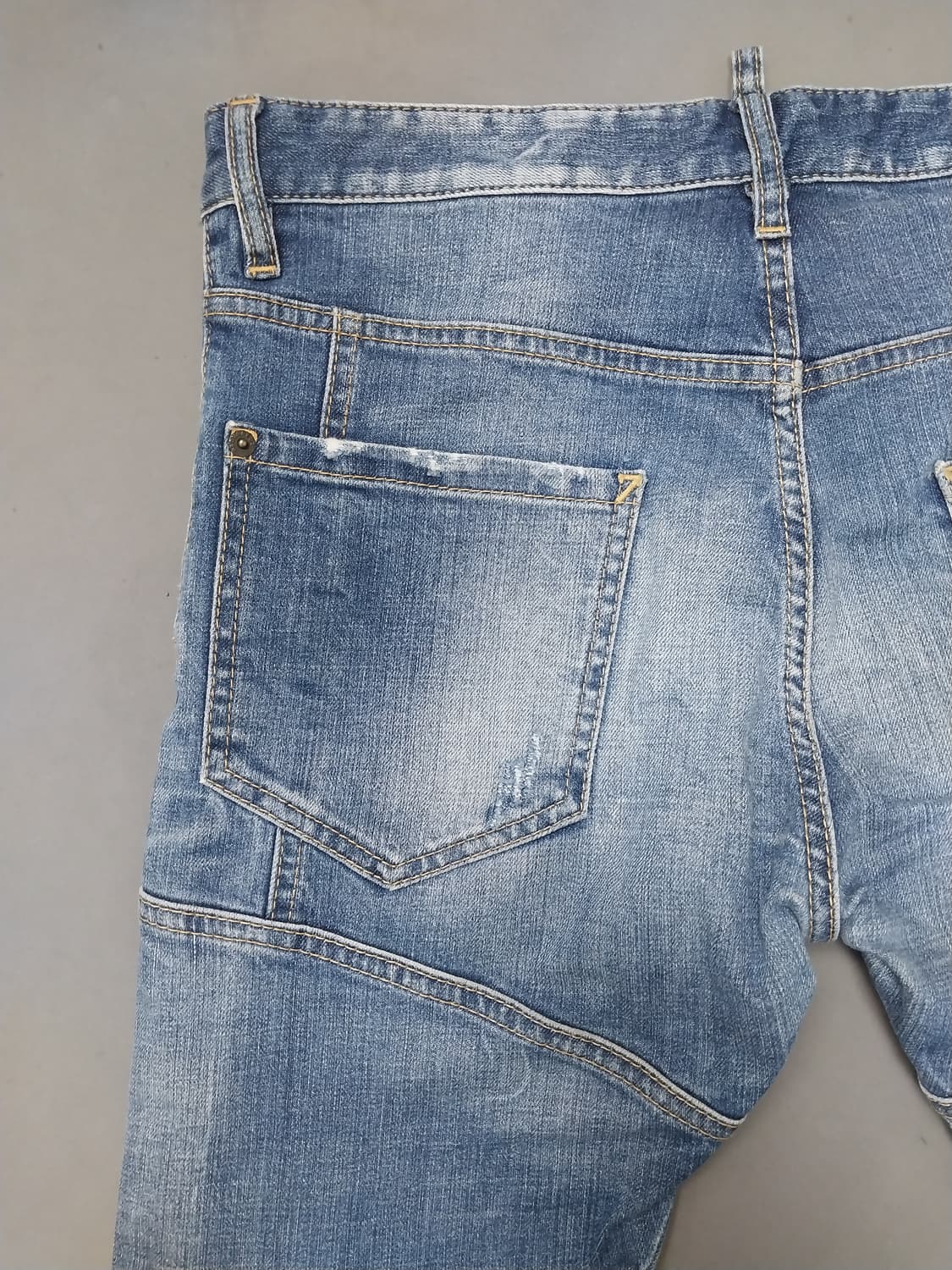 [32] 정품 디스퀘어드2 블루탭 타이디바이커진 청바지 상품이미지8