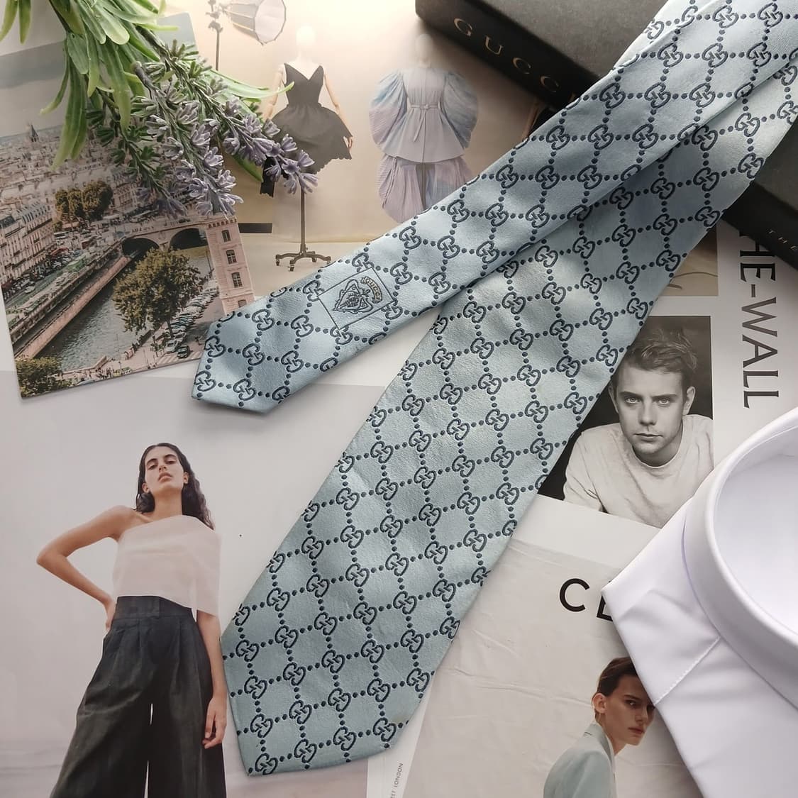 구찌 실크 스카이블루 GG 패턴 넥타이 8.9cm B등급 A18312
 상품이미지2