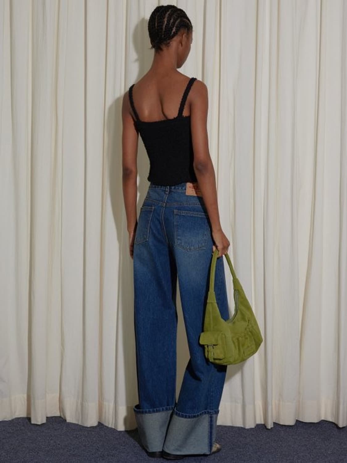 엔오르 ENOR 스웨이드 셔링 숄더백 올리브 상품이미지2