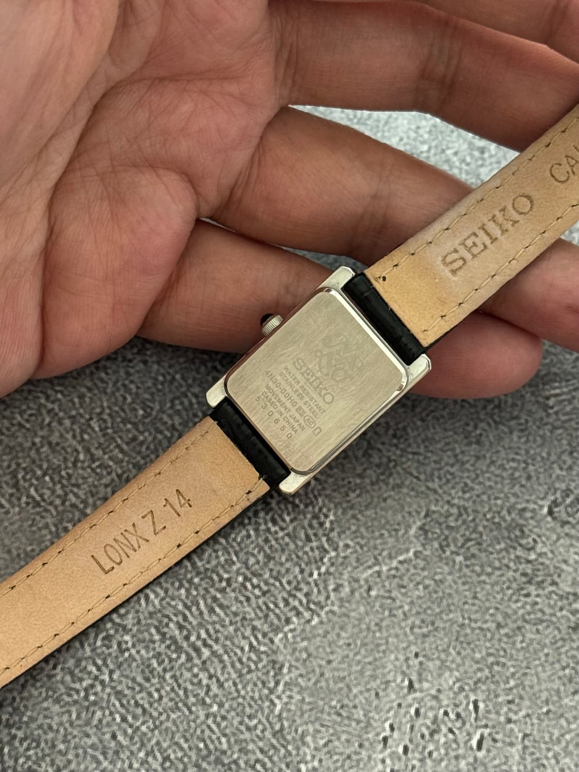 세이코 Seiko x 나노 유니버스 콜라보 한정판 탱크 상품이미지5