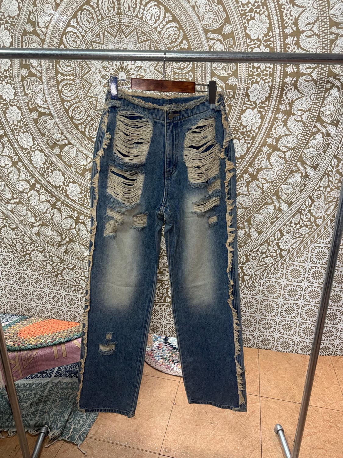 미드나잇무브 디스트로이드 사이드 디테일 데님팬츠  상품이미지3