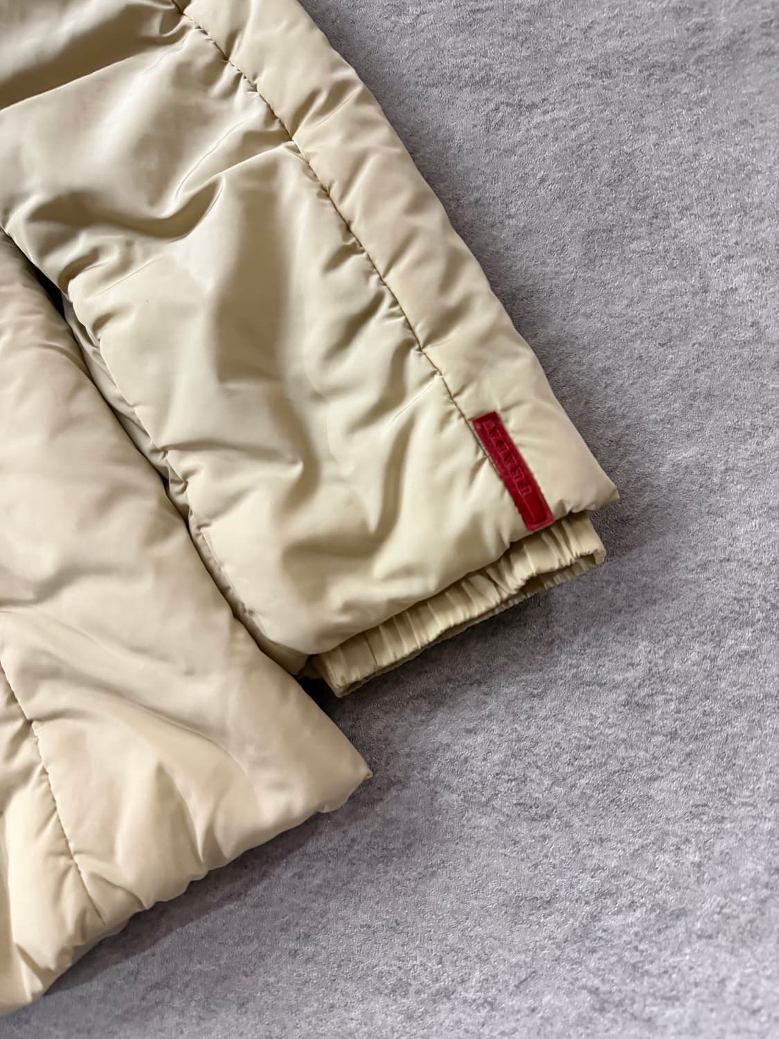 00‘s 프라다 나일론 후드 점퍼자켓 상품이미지6