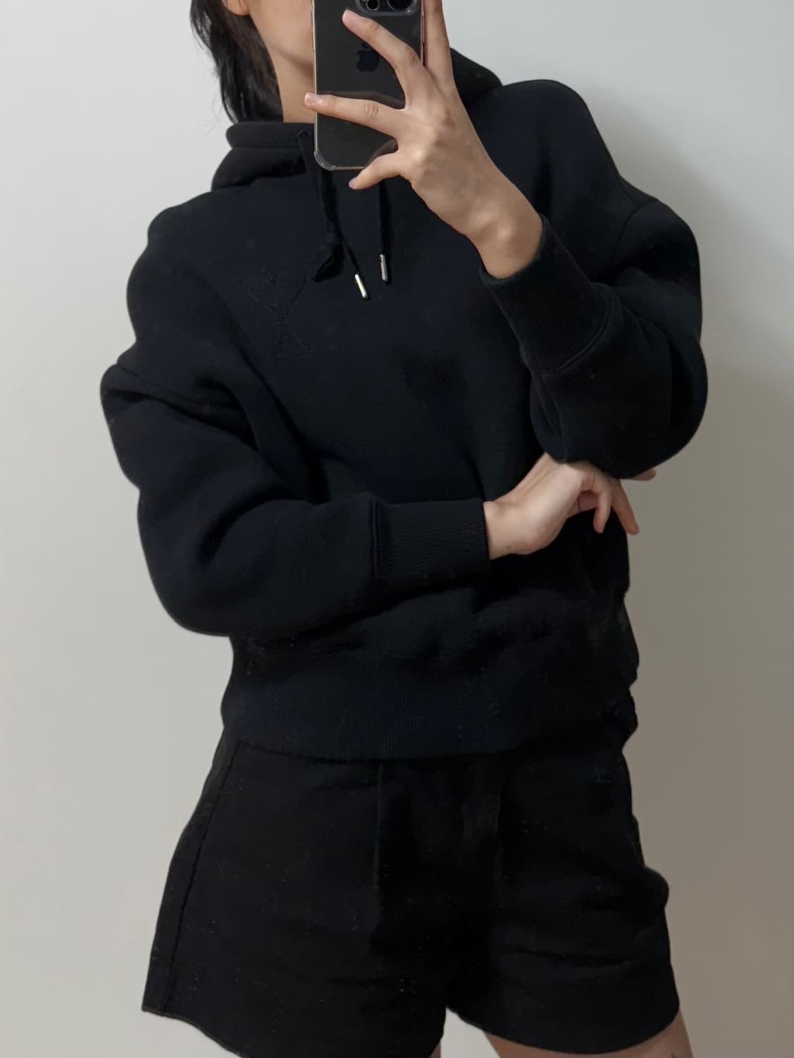 아미 블랙 하트로고 후드 상품이미지1