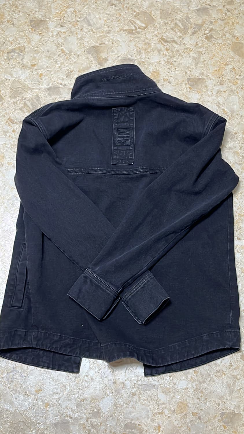 플라스틱프로덕트 MPa TRAPEZOID JACKET 상품이미지3