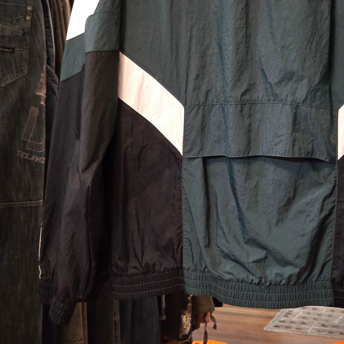 아디다스 그린 배색 바람막이 상품이미지8