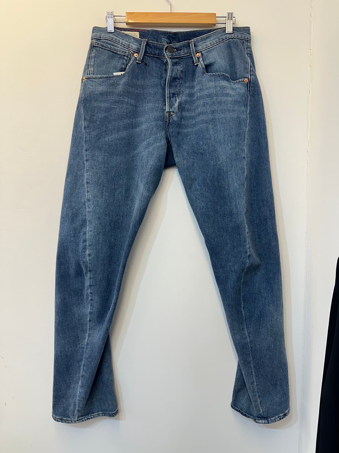 30) 리바이스 엔진 541 사선 절개 중청 스판 청바지 상품이미지1