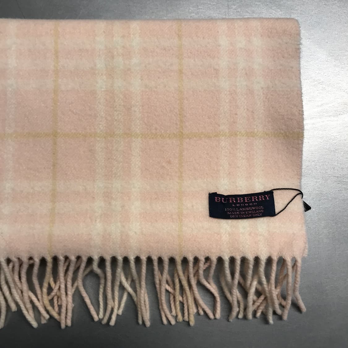 버버리 정품 램스울 머플러 핑크 상품이미지3