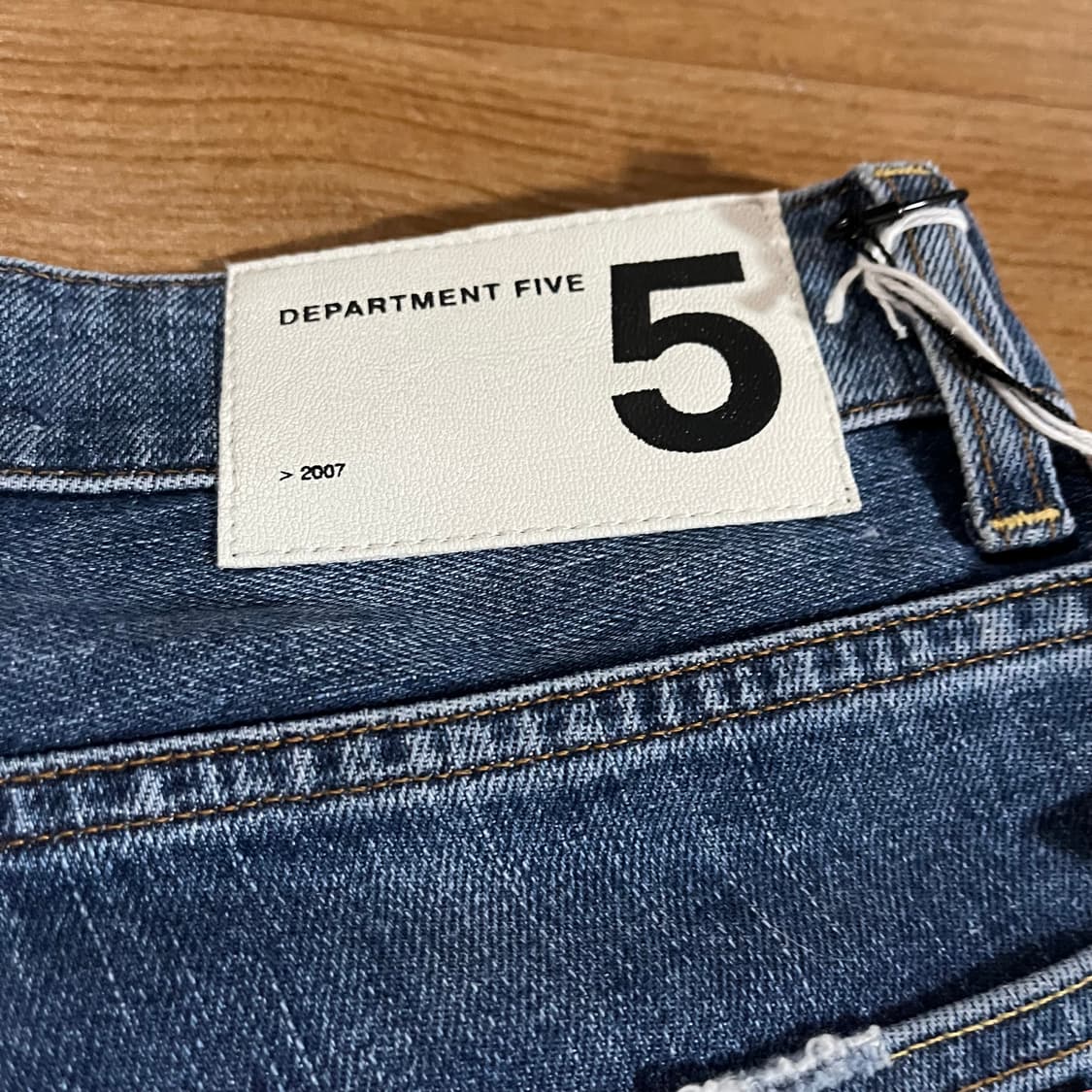 [30] (새상품) 디파트먼트5 연청바지 상품이미지5