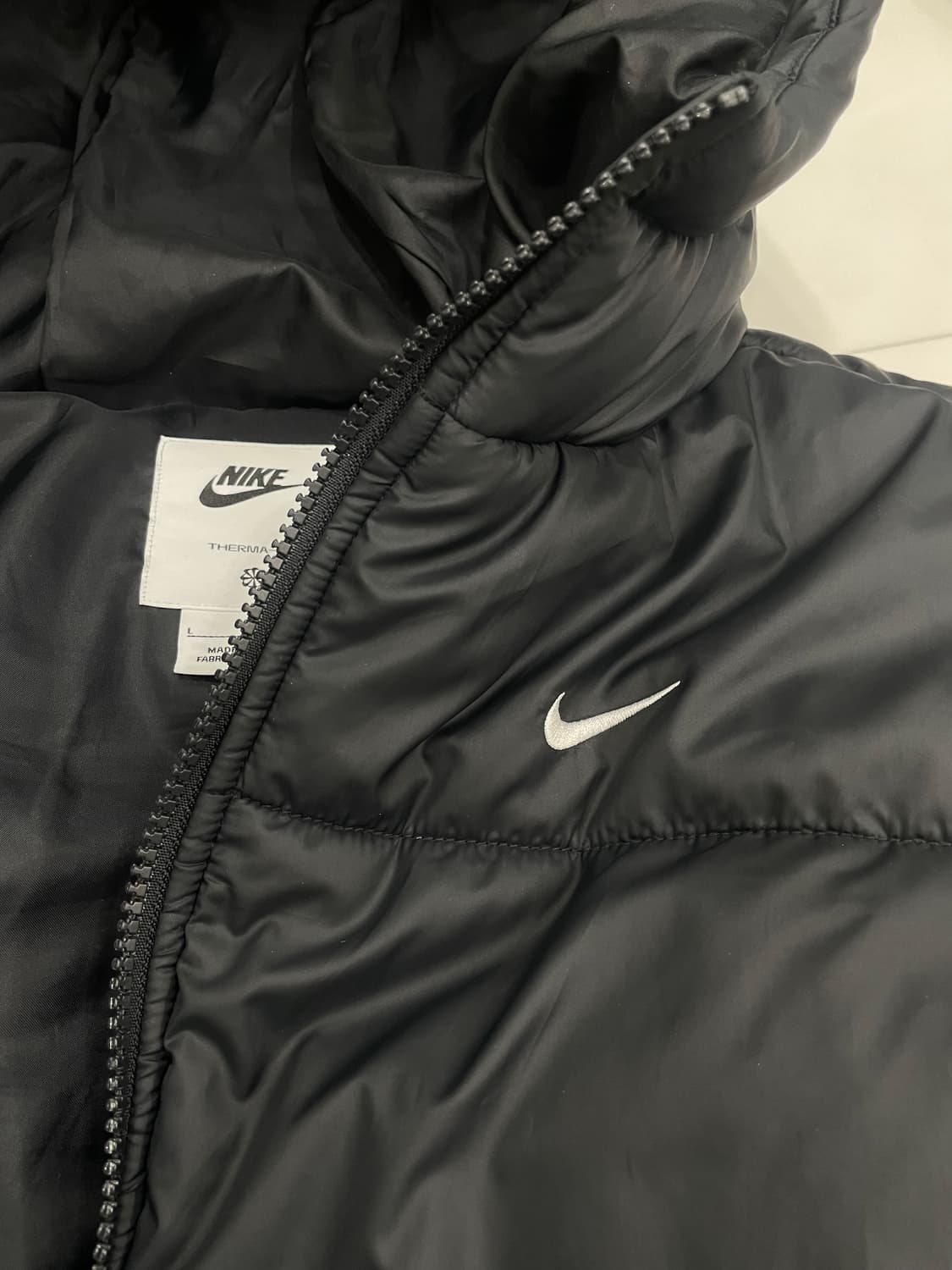 나이키 여성 써마핏 패딩 상품이미지2