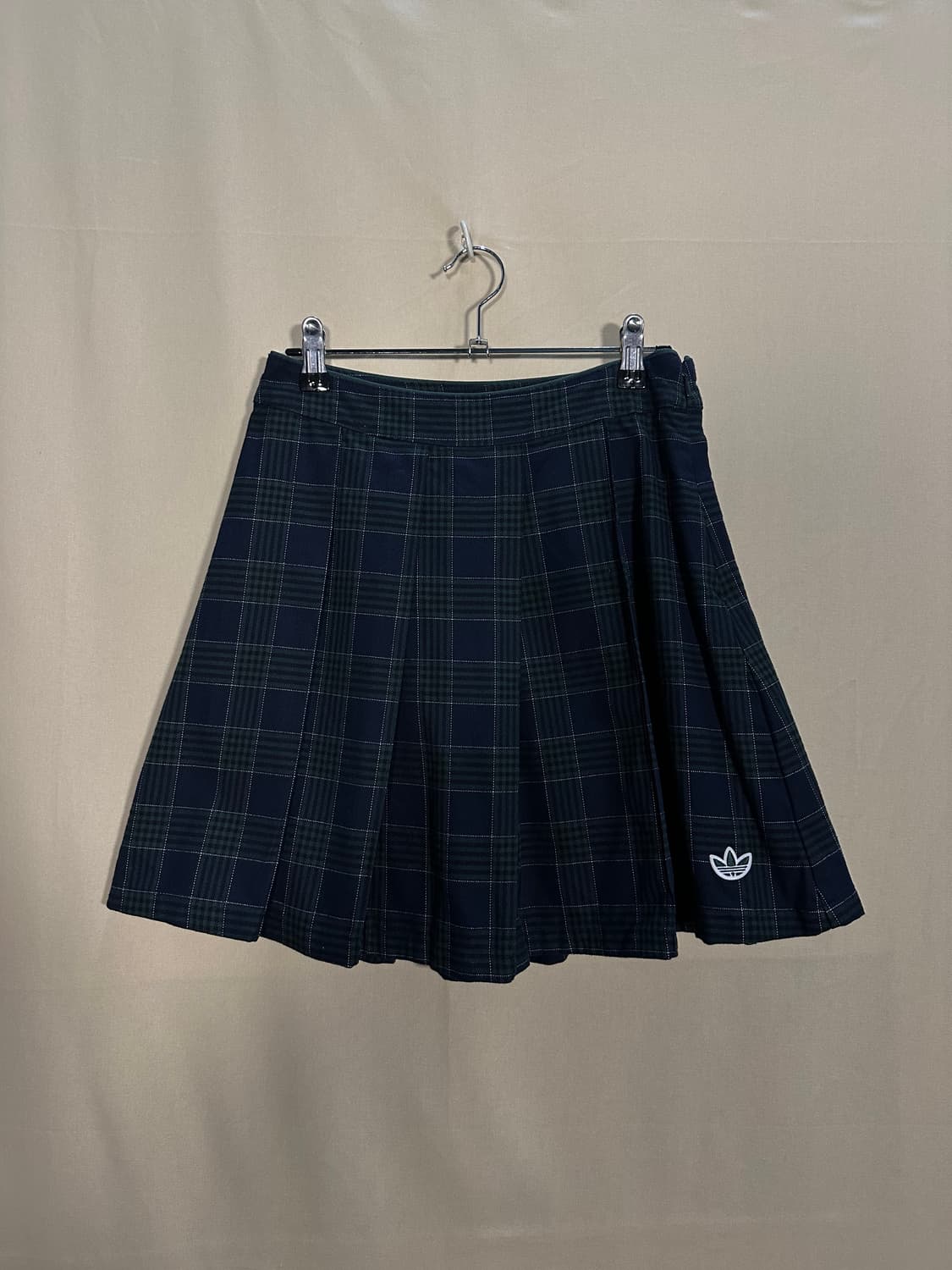 아디다스 컬리지에이트 테니스 스커트 처분  상품이미지1