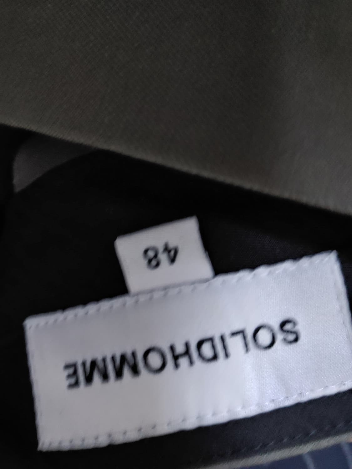 솔리드옴므 밑단 트임 스트레이트 팬츠 팝니다 상품이미지4