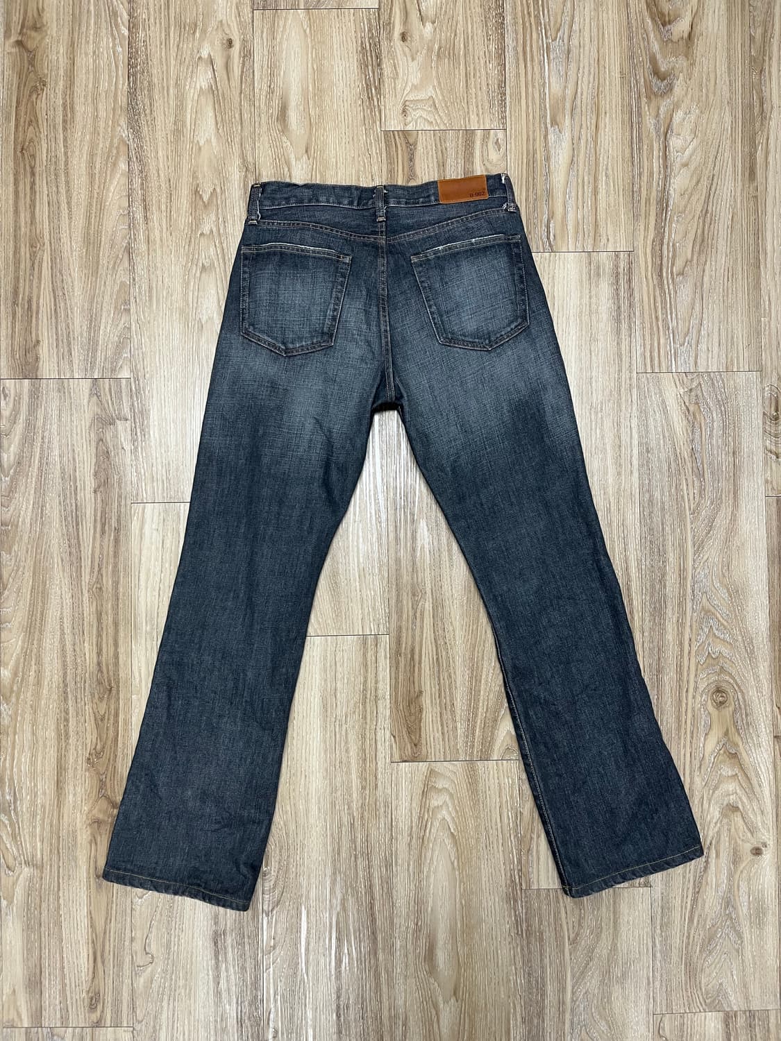 유니클로 부츠컷 청바지 31 상품이미지1