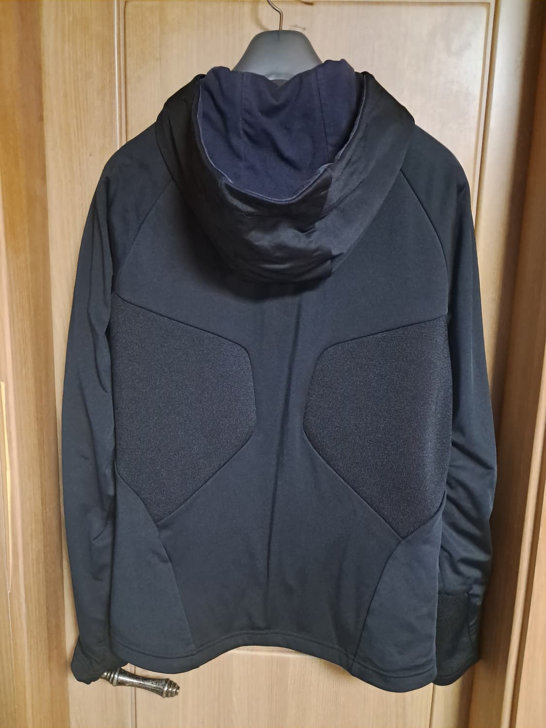 데상트 런닝 후드집업 M 상품이미지3