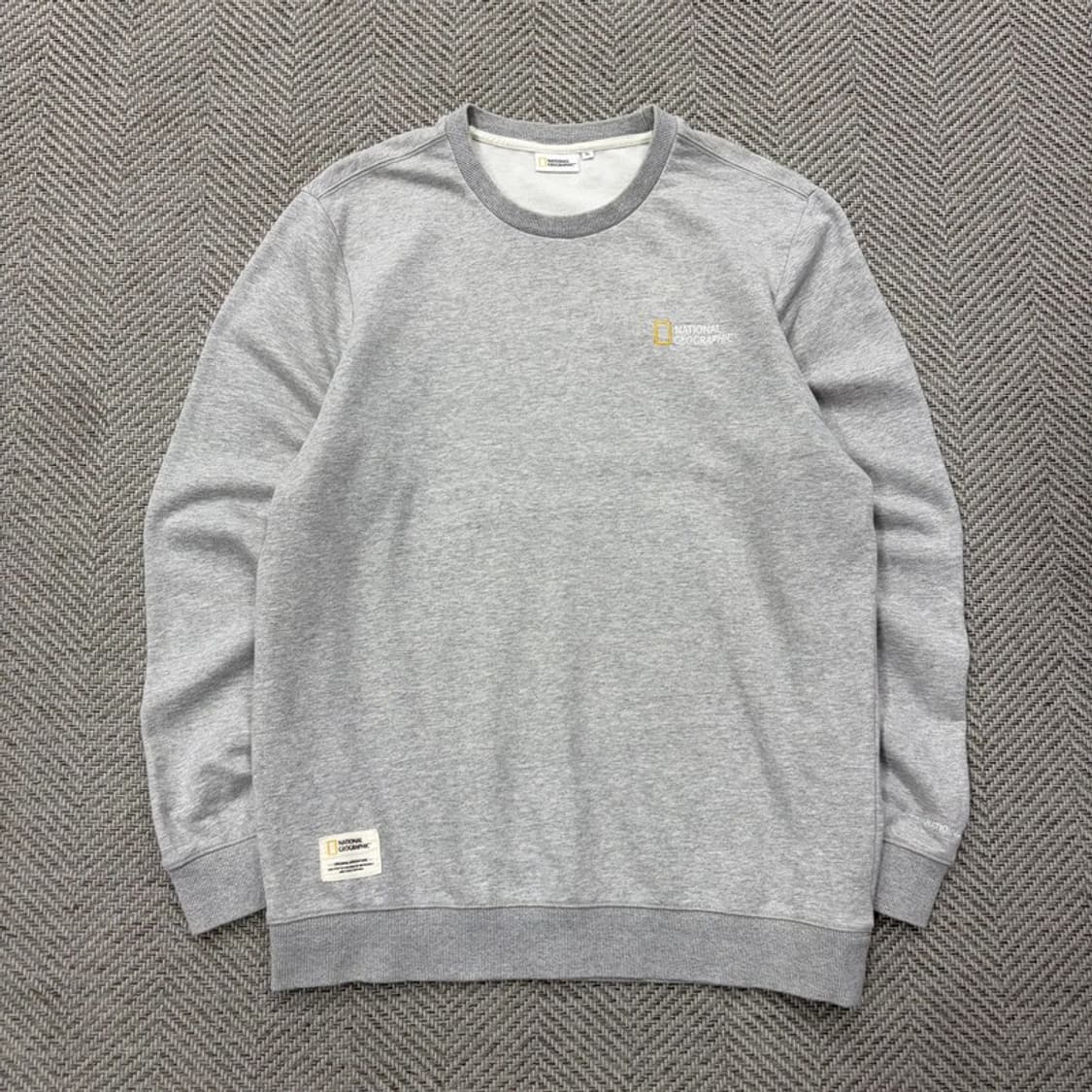 내셔널지오그래픽 베이직 로고 맨투맨 v2984 상품이미지1