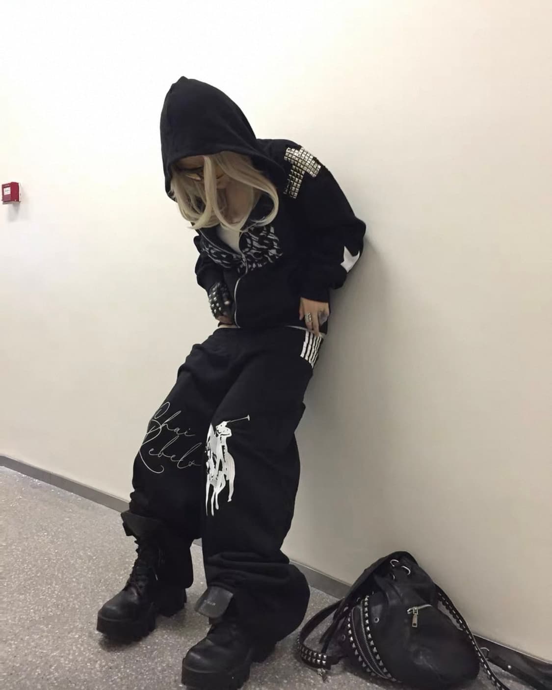 스터드 후드집업 상품이미지7