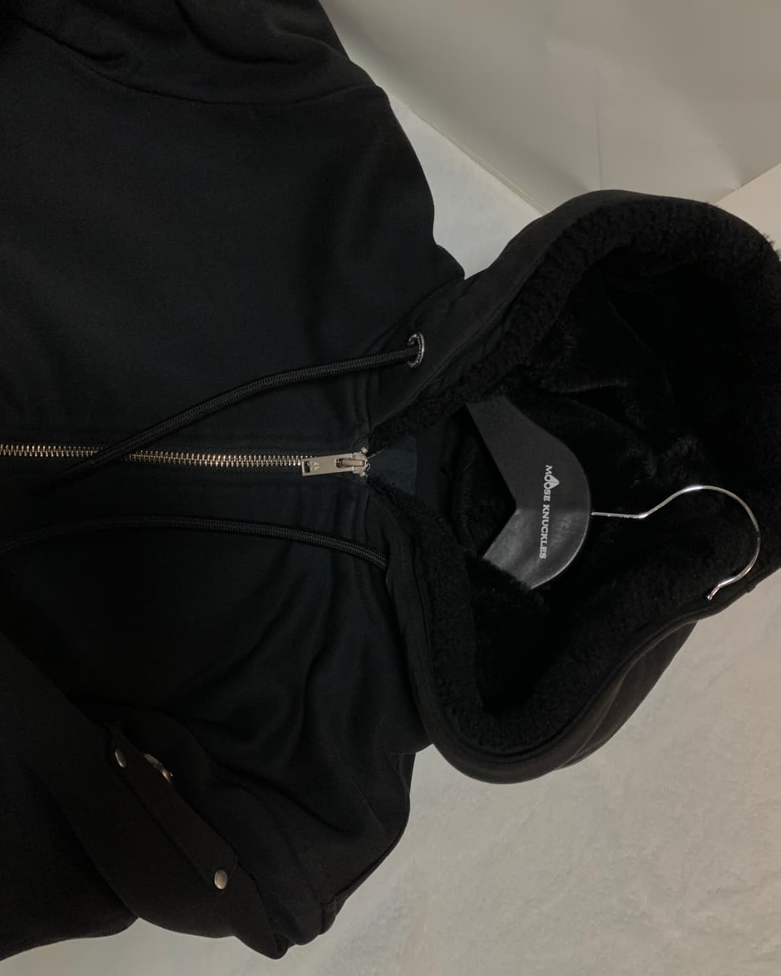 무스너클 블랙 버니스웨터 집업 상품이미지5